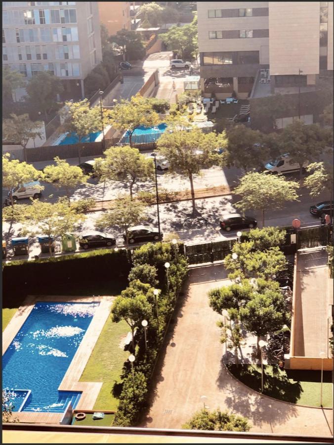 Hab Doble Bano Privado Piso Compartido Ciudad Artes Ciencia Daire Valensiya Dış mekan fotoğraf